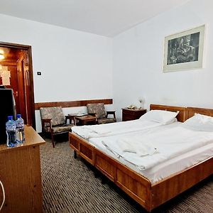 Cameră dublă matrimonială